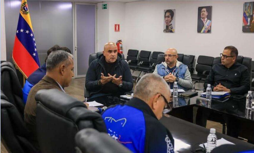 Coordinan acciones para agilizar trámites del sector pesquero