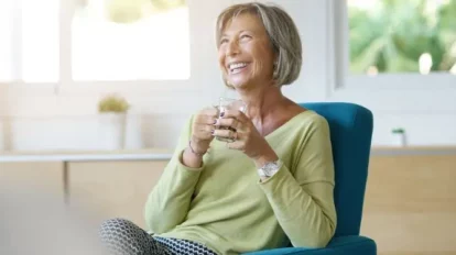 5 infusiones de hiervas y raíces para limpiar el hígado