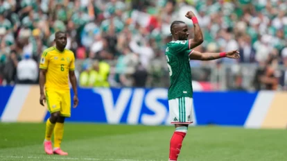 México debuta en el Mundial con victoria 2-0 ante Sudáfrica