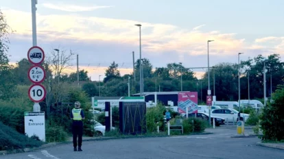 Una persona muere en choque de trenes al norte de Londres