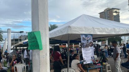 90 barberos bolivarenses ofrecen cortes por insumos para afectados