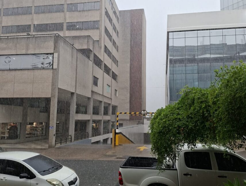 Junio inicia con fuertes lluvias y descargas eléctricas en Guayana