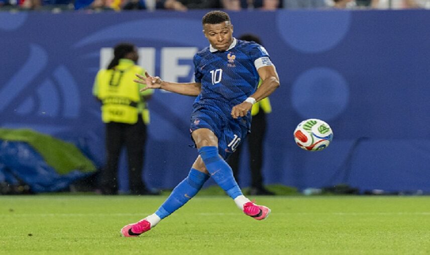 Francia vence a Irak 3-0 y avanza a dieciseisavos
