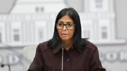 Presidenta (e) establece directrices al Estado Mayor de Emergencia