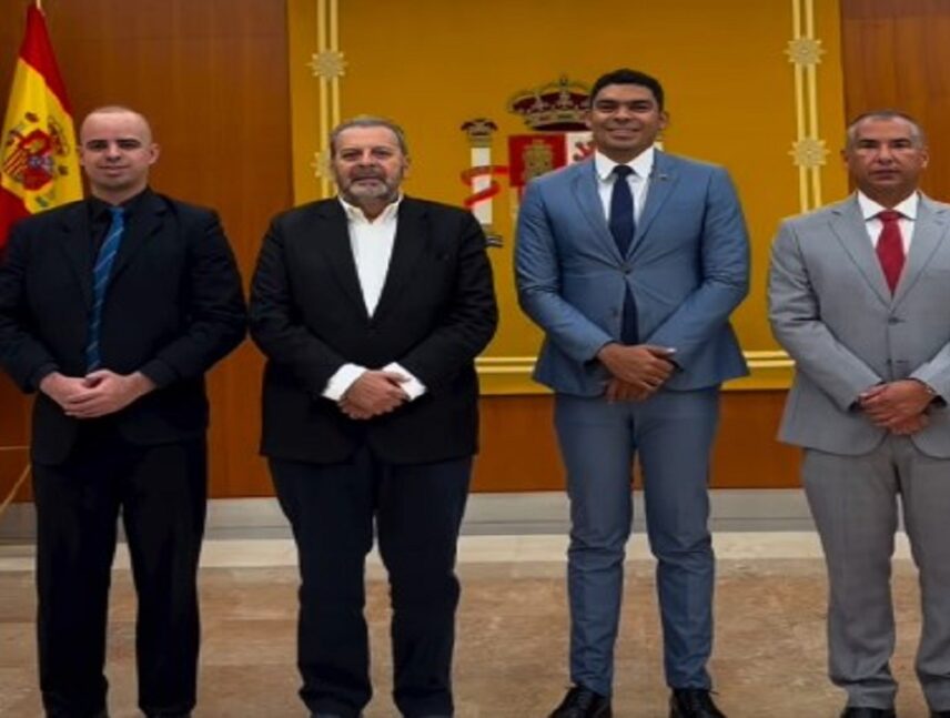Embajada de Venezuela en España anunció llegada del embajador Timoteo Zambrano