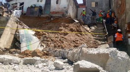 Desplome de muro afectó a cinco viviendas en Guarenas