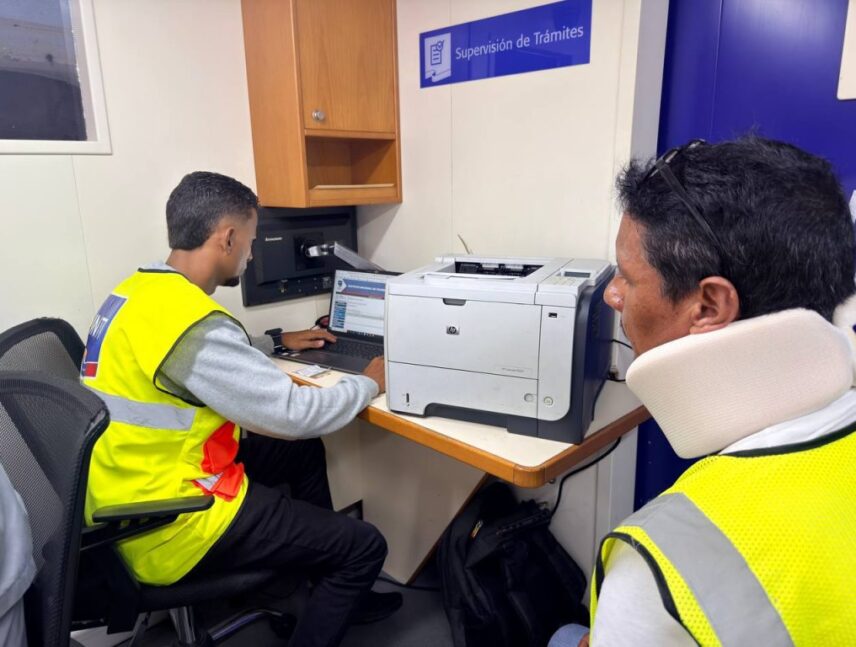 Garantizan atención directa vehicular a habitantes afectados por sismos