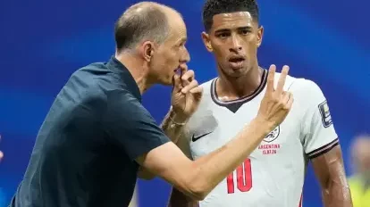 Rooney arremete contra dirección de Thomas Tuchel
