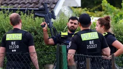 Berlín: policía abate a presunto atacante de Día del Orgullo