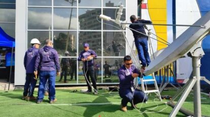 Cantv instala antenas satelitales en Caraballeda