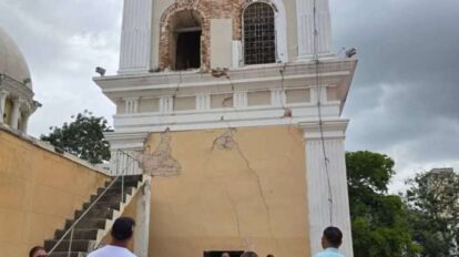 Restaurarán fachada de la Catedral de Valencia afectada por los sismos