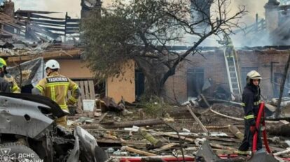 Funcionarios rusos y ucranianos reportan 15 muertos en ataques recientes
