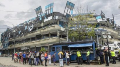 Realizan censo a comercios de la guaira afectados por terremoto
