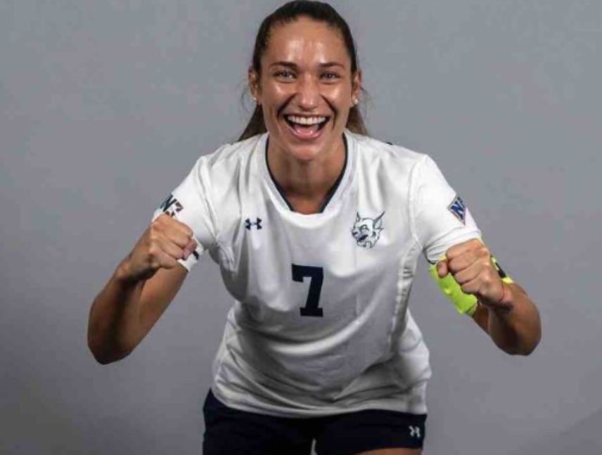 ICE detiene a futbolista venezolana en Florida.
