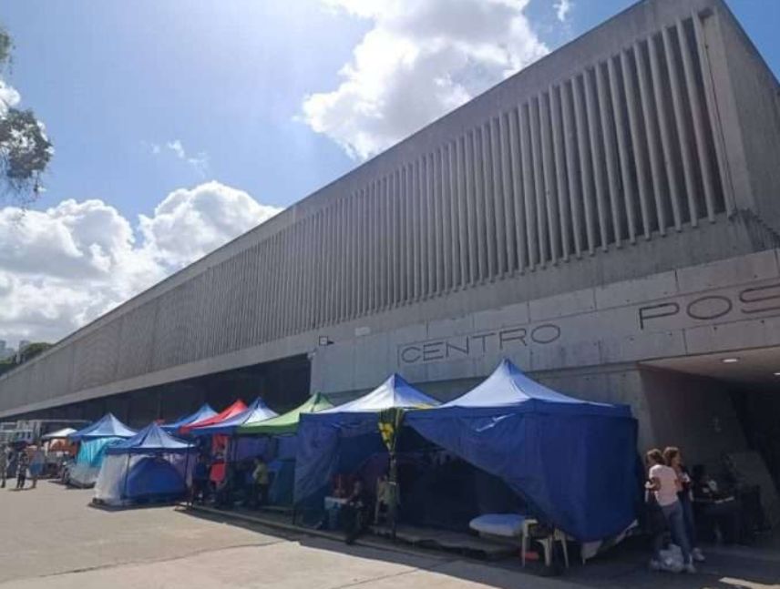 Damnificados son reubicados en Ipostel