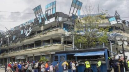 Comercios en La Guaira y Caracas destruidos por terremotos