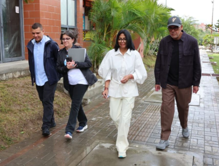 Ejecutivo comprará viviendas en mercado secundario
