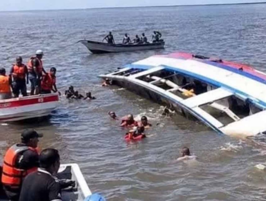 Naufragio de Ferry en Guyana deja 27 muertos