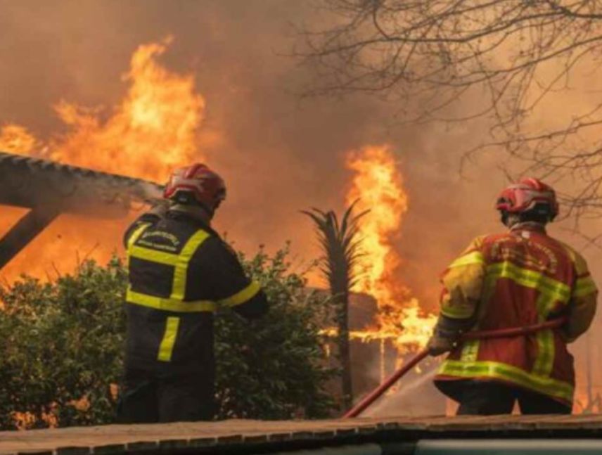 Incendio forestal en Francia genera evacuaciones en pueblos