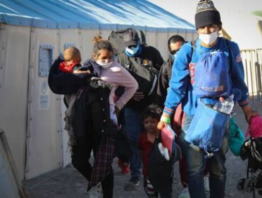 Miles de migrantes venezolanos salieron de Chile luego del terremoto
