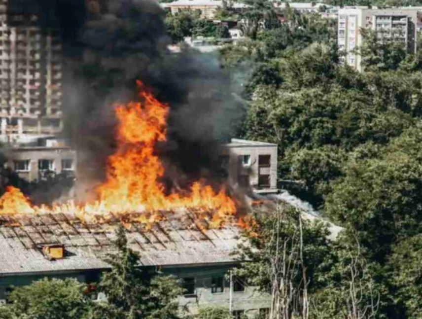 Incendio en Michigan