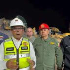 Inspeccionan trabajos de remoción de escombros en la guaira.