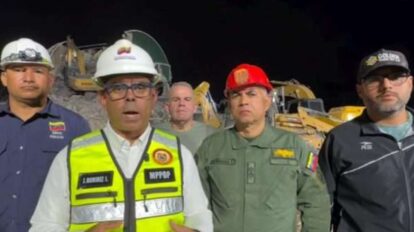 Inspeccionan trabajos de remoción de escombros en la guaira.
