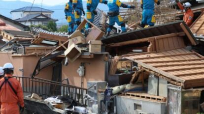 Sube a 34 cifra de fallecidos tras terremoto en Japón