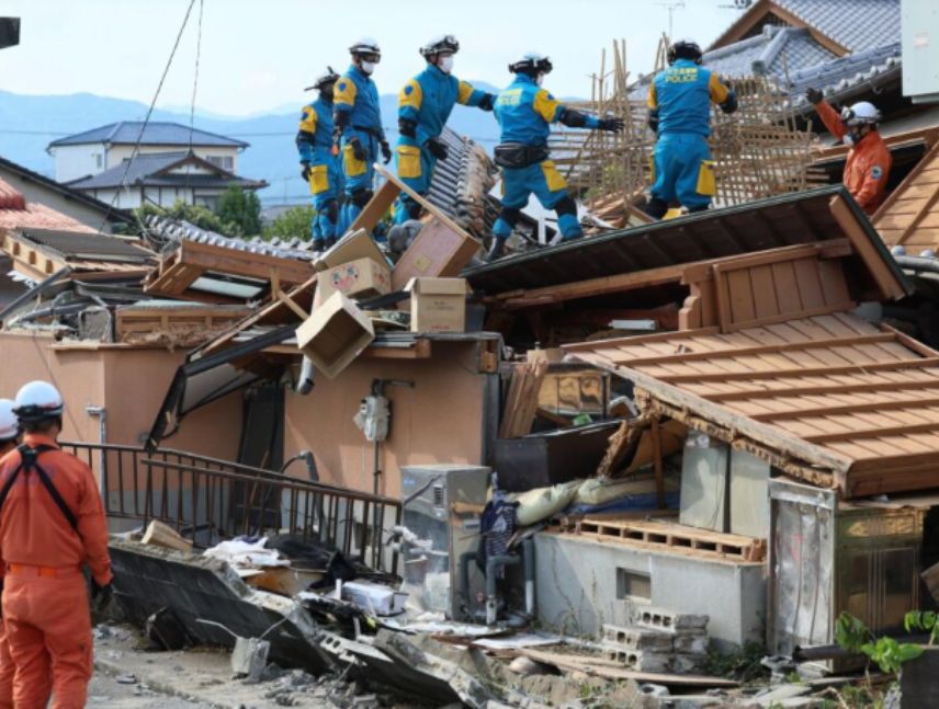 Sube a 34 cifra de fallecidos tras terremoto en Japón