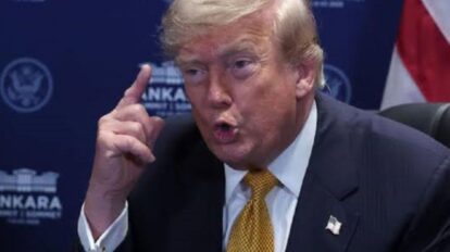 Donald Trumo rompe relaciones con España