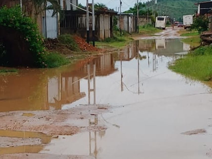 Cada vez que llueve “se inundan” en Altos del Atlántico