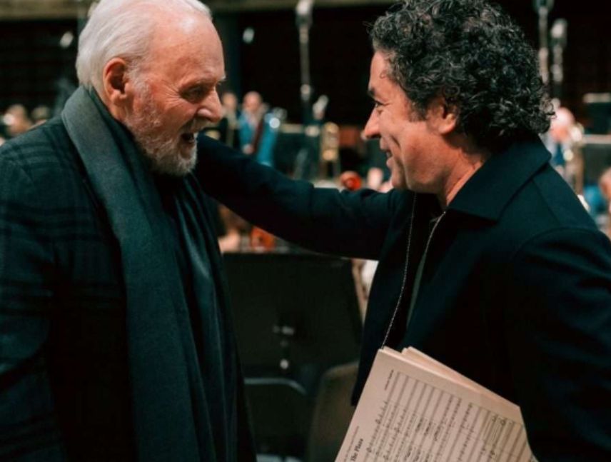 Anthony Hopkins se estrena en el mundo musical