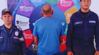 Preso profesor por abusar de cuatro estudiantes