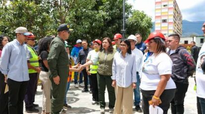Delcy Rodríguez prevé entregar 4.000 viviendas hasta diciembre