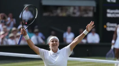 Muchova enfrentará a su compatriota Noskova en la final de Wimbledon