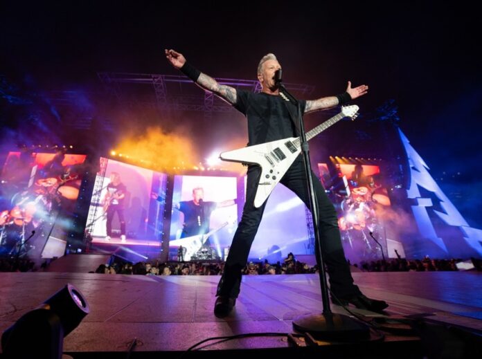 Metallica dona 0.000 a Venezuela tras los terremotos