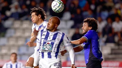 Salomón Rondón tiene el liderato de goleo en México