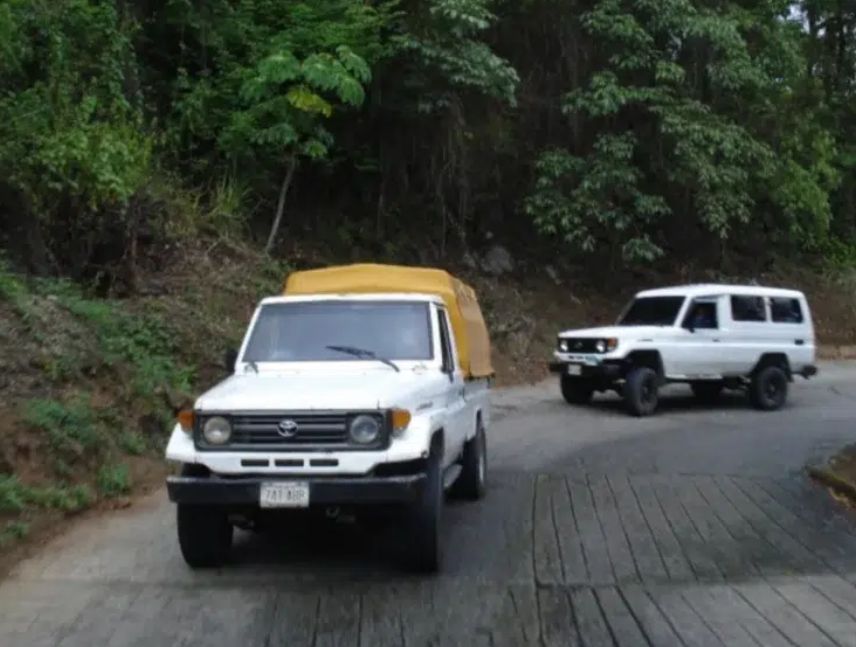 Restablecieron el paso de vehículos entre Galipán y La Guaira