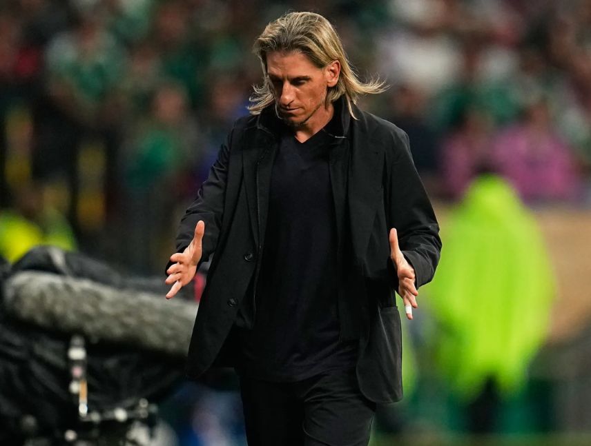 Sebastián Beccacece dejó de ser entrenador de Ecuador