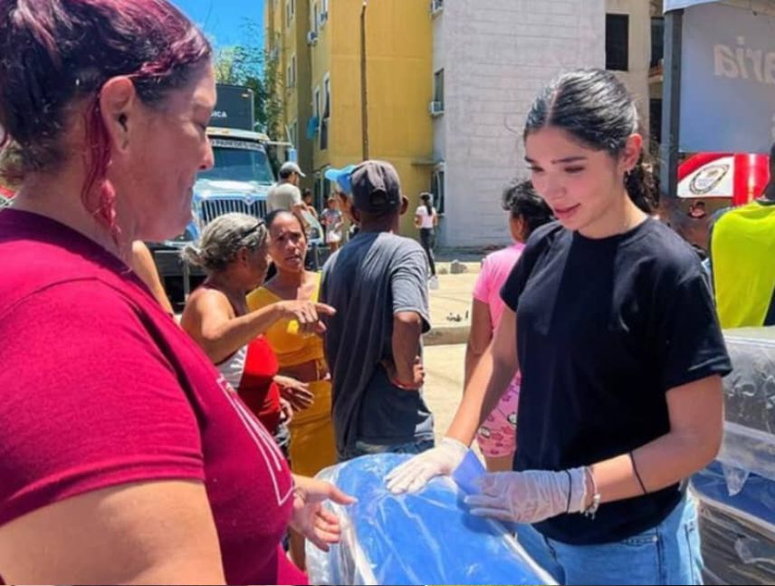 Más de 2.000 toneladas de ayuda humanitaria ha recibido Venezuela