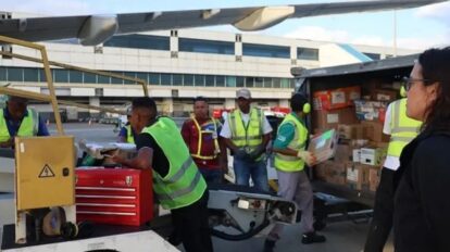 México entrega otras cinco toneladas de ayuda humanitaria