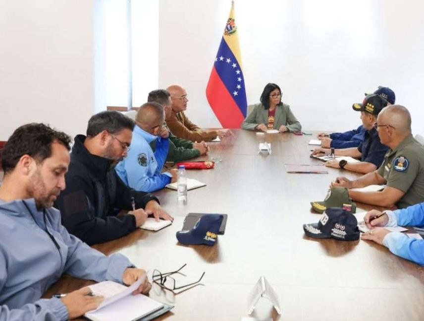 Presidenta (e) evalúa despliegue de seguridad para atender al pueblo