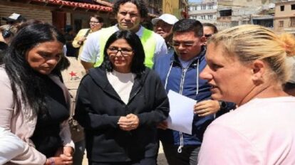 Delcy Rodríguez evalúa avances de rehabilitación estructural en El Junquito