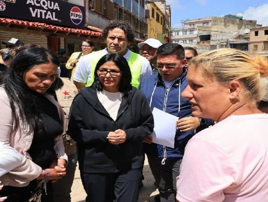 Delcy Rodríguez evalúa avances de rehabilitación estructural en El Junquito