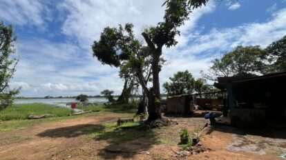 Familias de Rio Claro atentos por niveles del río