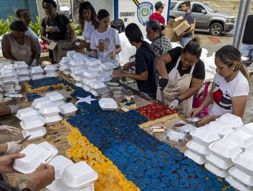 Realizan la “torta más grande” de Venezuela a niños afectados por terremotos