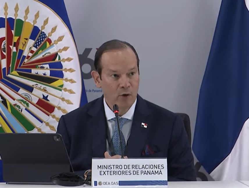 Panamá descarta restablecer relaciones con el gobierno