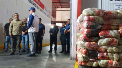 La Guaira ha recibido casi 11 mil toneladas de alimentos tras los sismos