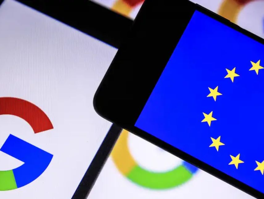 La UE multa a Google con 890 millones de euros