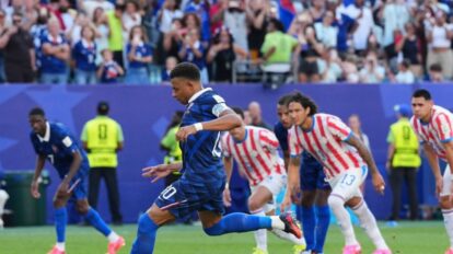 Con poco, Mbappé metió a Francia en Cuartos